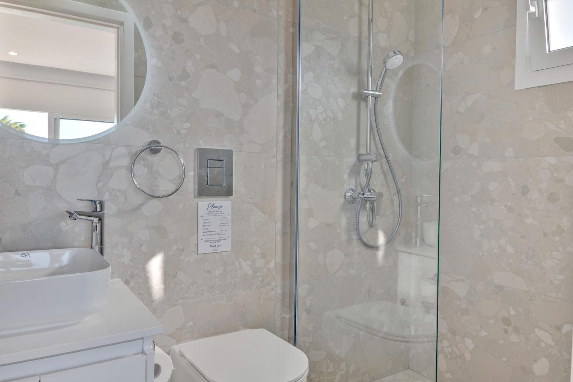 Апартаменти Phaedrus Living: Seaview Luxury Flat Limnaria 150 Пафос Екстер'єр фото