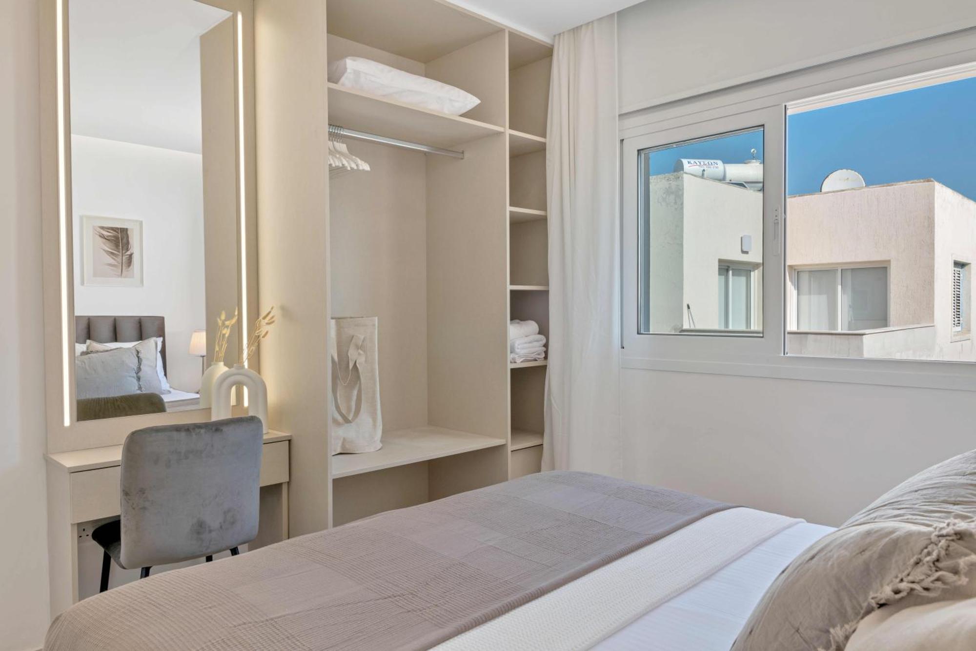 Апартаменти Phaedrus Living: Seaview Luxury Flat Limnaria 150 Пафос Екстер'єр фото