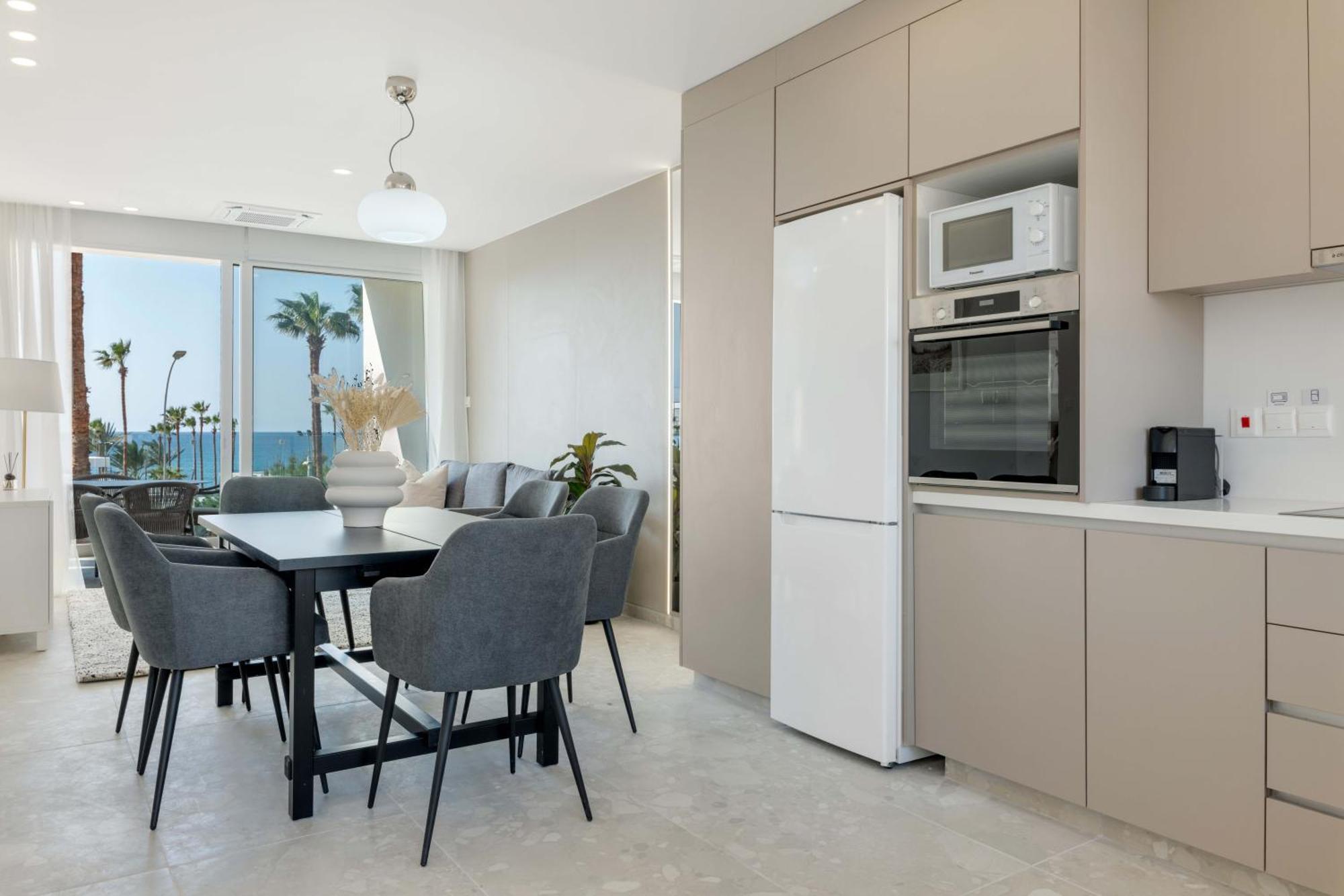 Апартаменти Phaedrus Living: Seaview Luxury Flat Limnaria 150 Пафос Екстер'єр фото